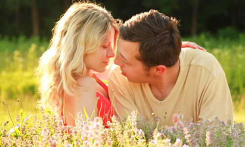5 Tips for Choosing Your Honeymoon Destination