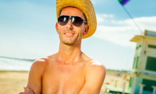 6 Men's Beach Fashion Tips